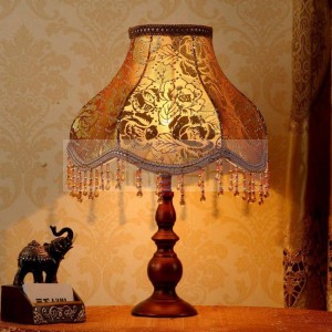 European luxury table lamp brown white color fabric lampshade metal stand retro classic desk lamp for bedroom living room deco